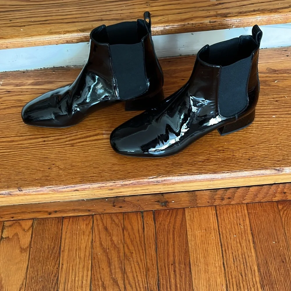 Michael Kors Collection patent leather ankle boots size 39.5 - Picture 2 of 9